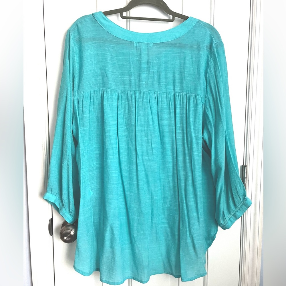 Spence Turquoise pullover Blouse - Picture 2 of 9